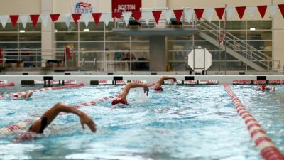 波士顿大bobapp学(Boston University)的男子和女子游泳队和跳水队上周末合计取得5胜1负的成绩。图片由奥利维亚纳德尔/ DFP文件照片